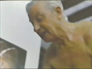 সুন্দরি সেক্সি মহিলার, চুদ চুদি ভিডিও পরিণত